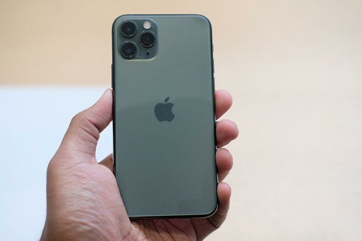 Top 10 iPhone pin trâu, khủng nhất 2023: Giá cực tốt, đáng sở hữu