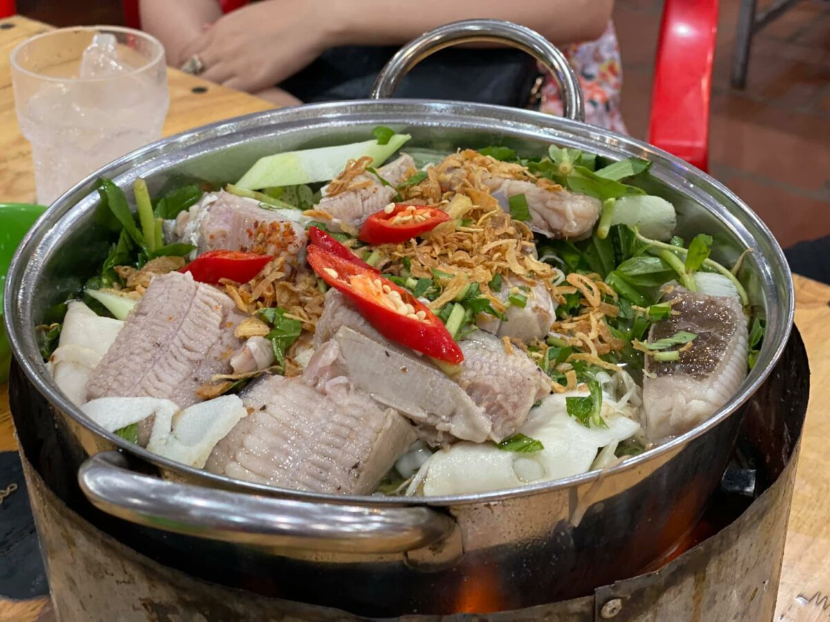 “Lạc lối” với 21 món ăn ngon ở Vũng Tàu thu hút thực khách