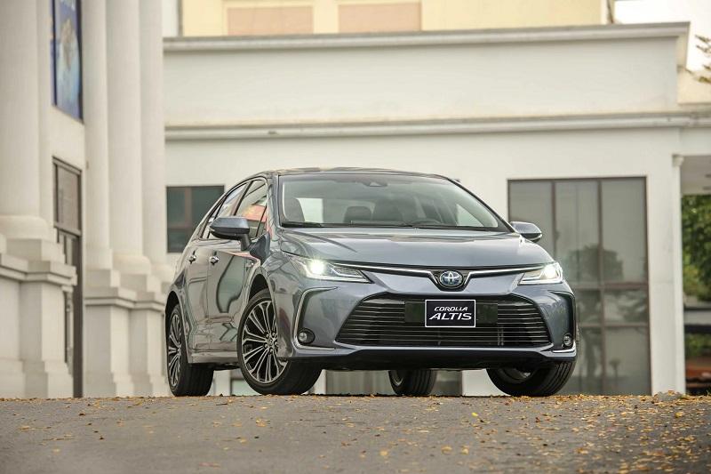 Toyota Altis 2024: Giá lăn bánh, Thông tin Xe & Ưu đãi tháng 04/2024
