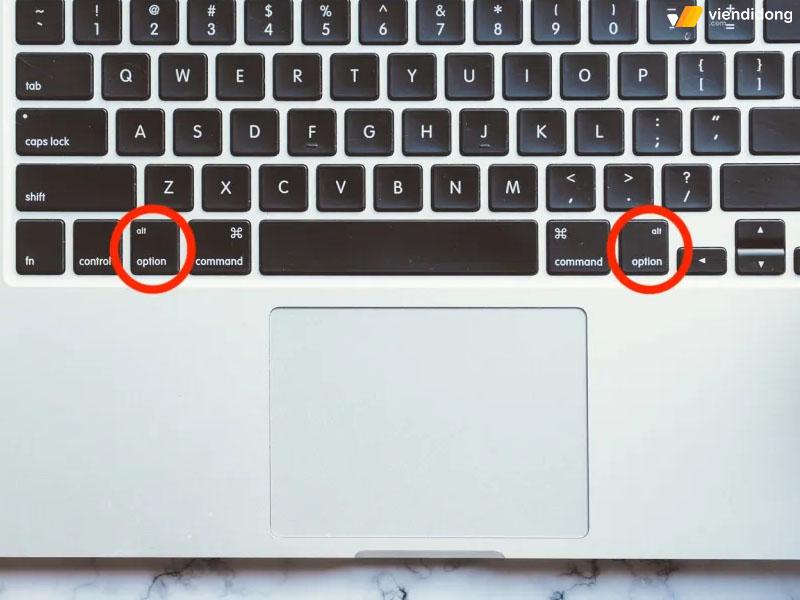 Phím Alt trên MacBook nằm ở đâu? Cách sử dụng Command trên MacBook hiệu quả